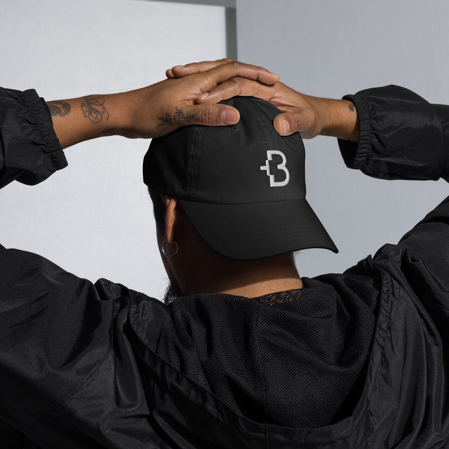 Just +B Hat Black