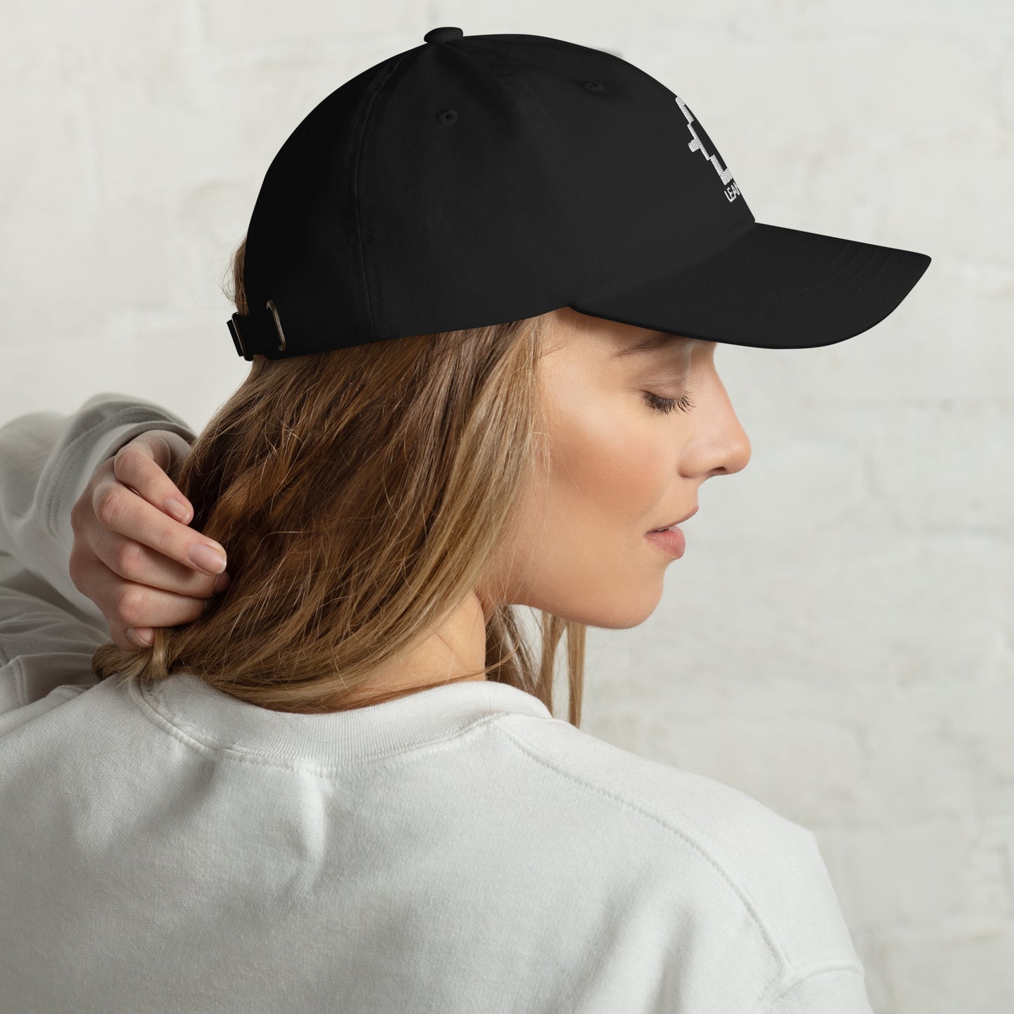 +B Over Leander Hat Black